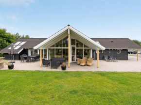 Holiday Home Harek - 800m from the sea by Interhome, Bogø By